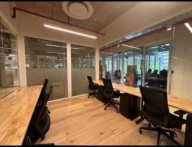 12M² OFFICE TO LET IN SANDTON CENTRAL
